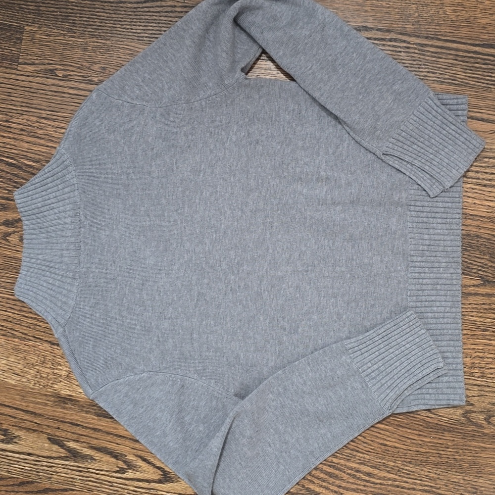 🌟7/25$ LOUISE DORO Merino Wool Sweater - Picture 6 of 7